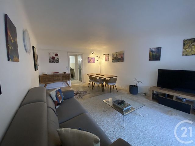 Appartement F3 à vendre - 3 pièces - 75.67 m2 - LE CANNET - 06 - PROVENCE-ALPES-COTE-D-AZUR - Century 21 Mistral L'Agence